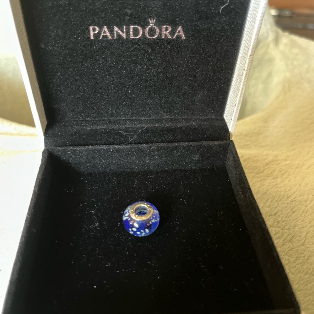 Pandora Deep Blue Charm